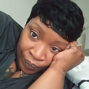 Meet your Posher, Yoni